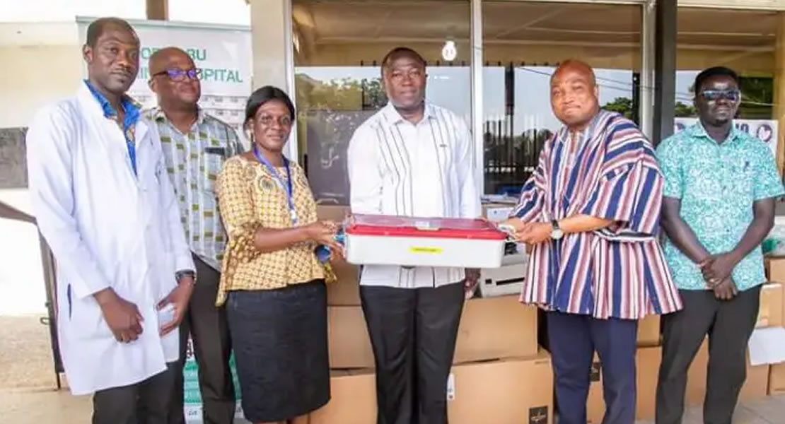 North Tongue MP donates medical equipment to Neurosurgeon in Korle Bu